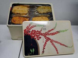三越オリジナルギフト　杉浦非水画パッケージ《王様堂本店ことほぎ》